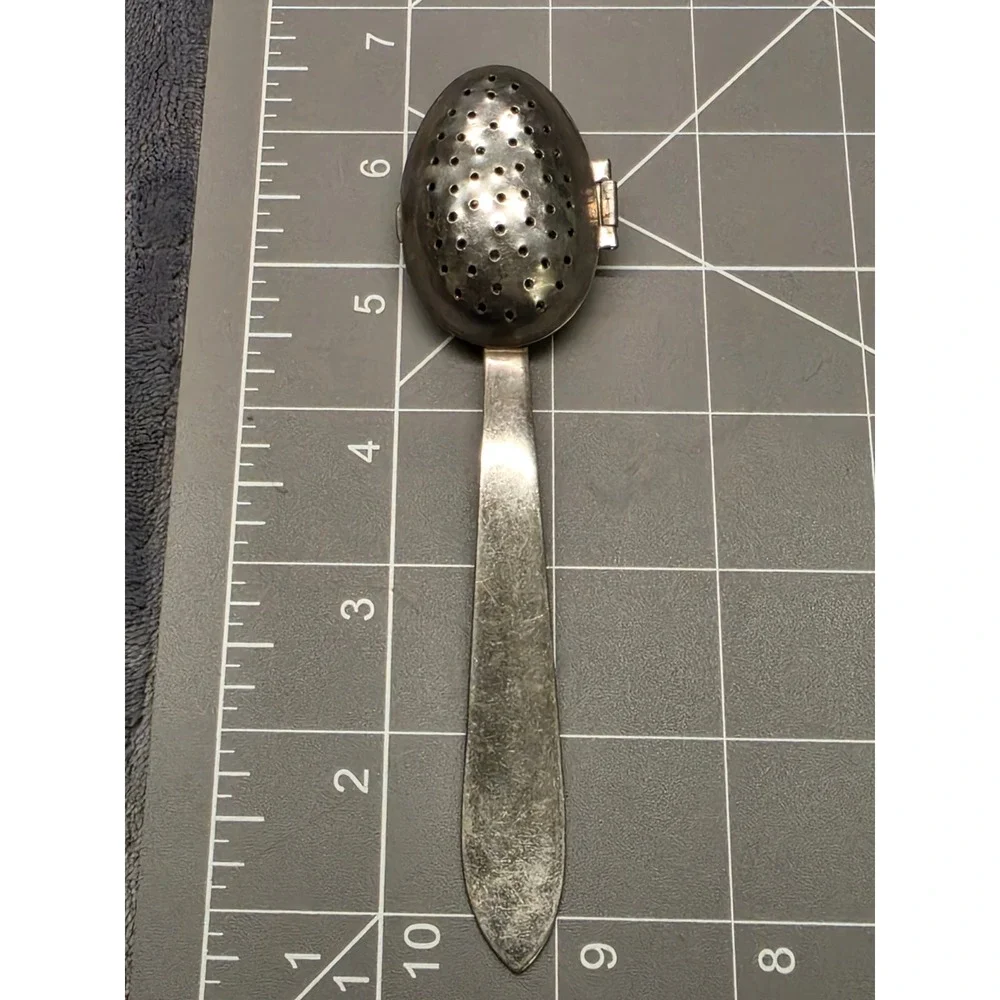 Vintage Silver Tone Metal Tea Infuser Spoon Hinged Perforated Loose Leaf Steeper